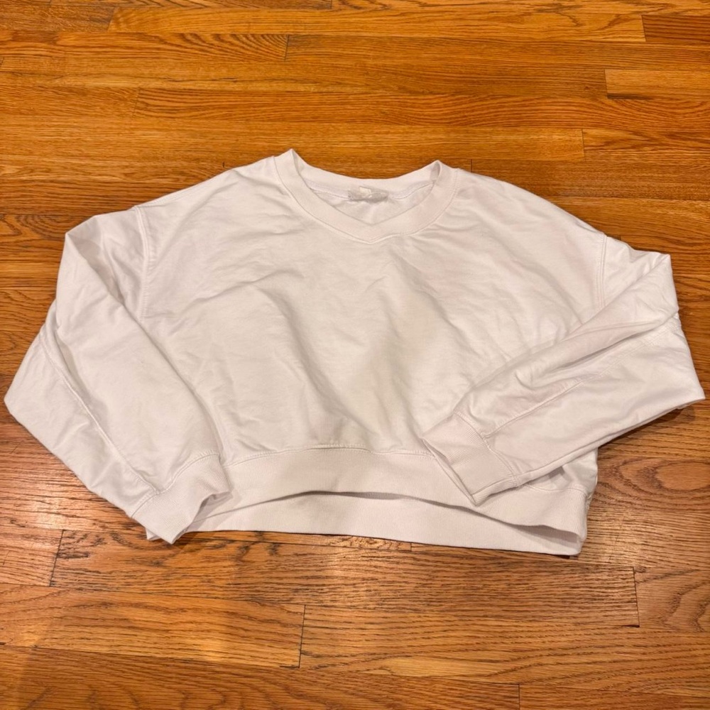 Hippie Rose Cropped Crewneck